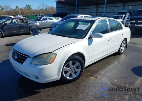 2002 Nissan Altima 2.5 Sl из США, поврежденный, VIN 1N4AL11E72C281510